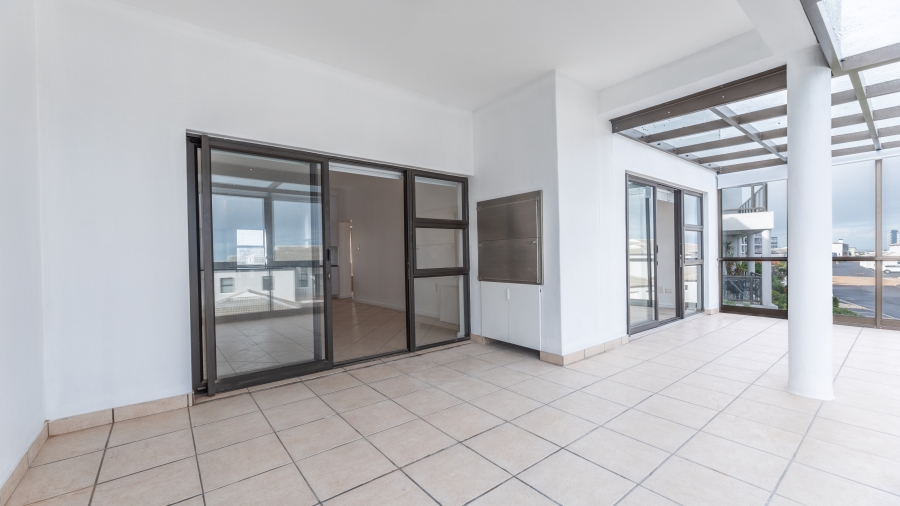 To Let 2 Bedroom Property for Rent in Big Bay Western Cape